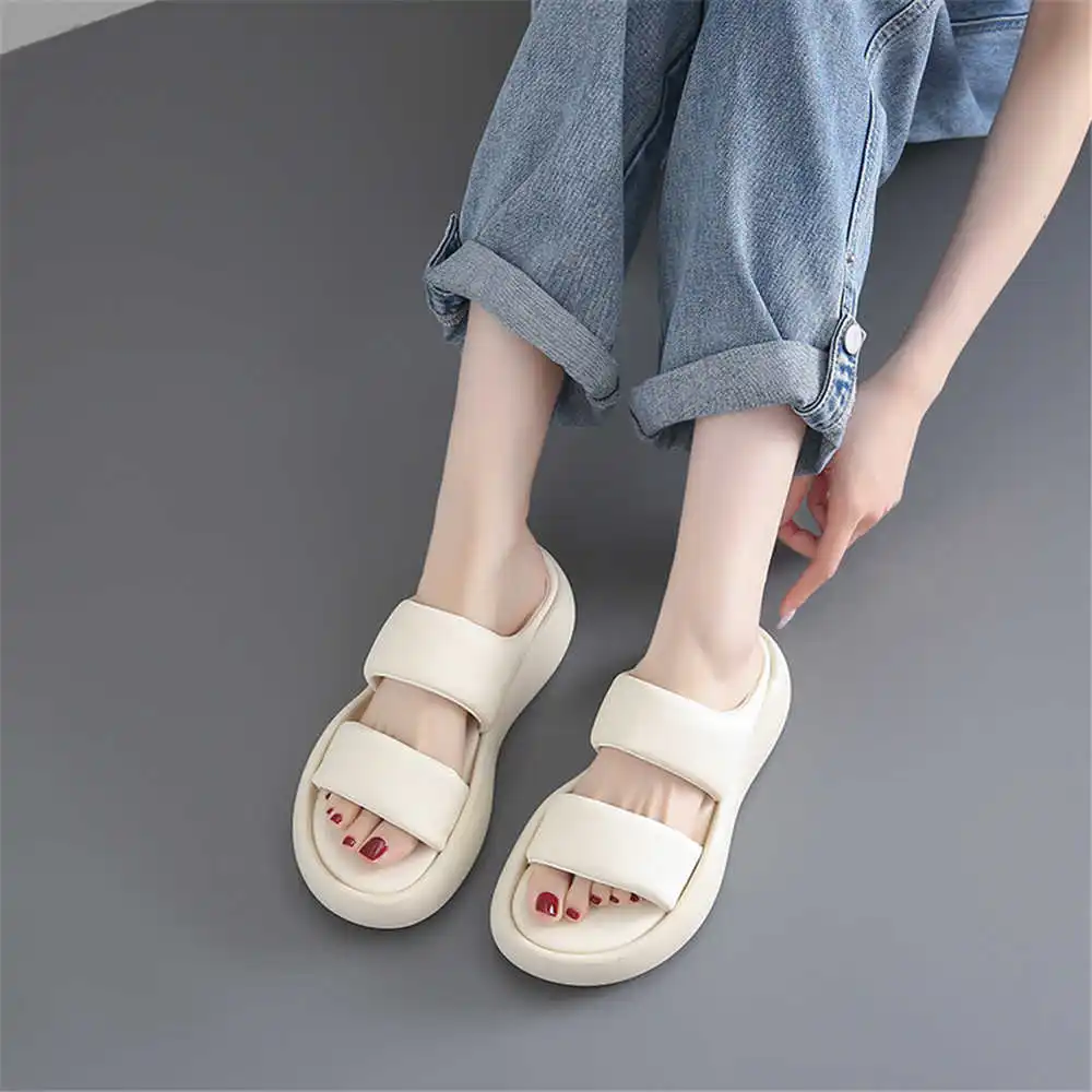 Size 39 Strips Summer Shoes Sa - đánh giá và giá High Tech Office Room